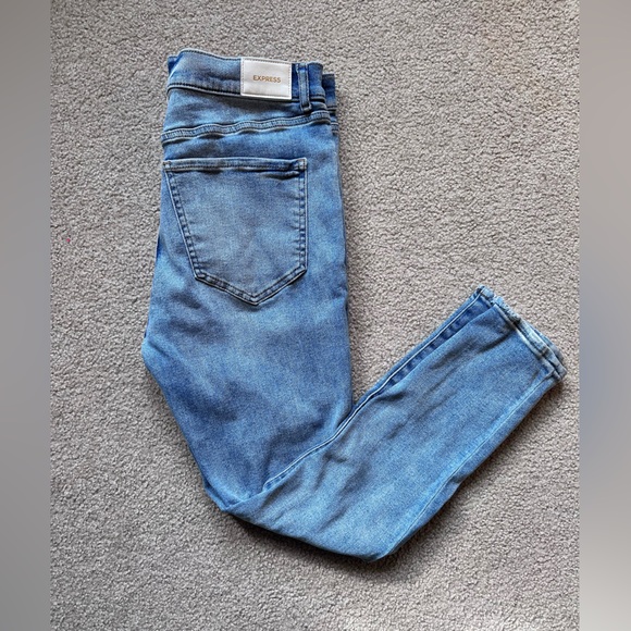 Express Skinny High Rise - Picture 2 of 3